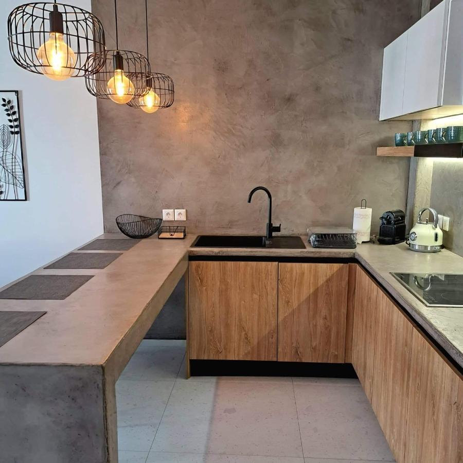 Courtyard Luxury Suites “ Apostolos” Pefki Esterno foto