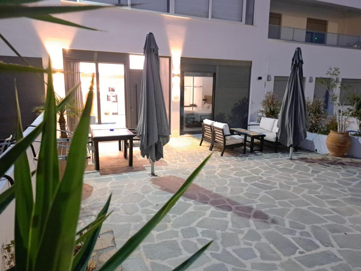 Courtyard Luxury Suites “ Apostolos” Pefki Esterno foto